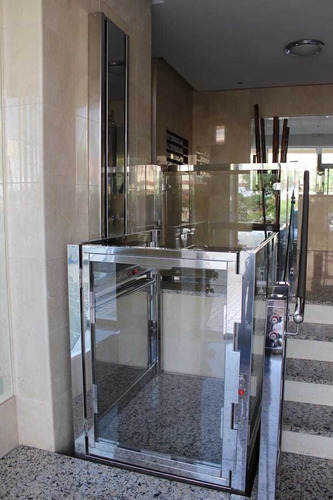 Salvaescaleras Plataforma Vertical Para Silla De Ruedas