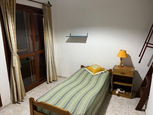 Imagen 6 de 10 de Atlantida - Duplex Frances - A Pasos De La Playa