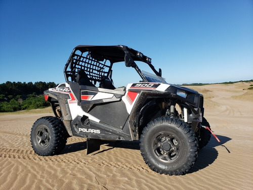 Polaris Rzr900