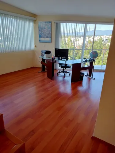 Casa En Venta De 717m2 Con 4 Recamaras En Zona Esmeralda Atizapán Edomex.