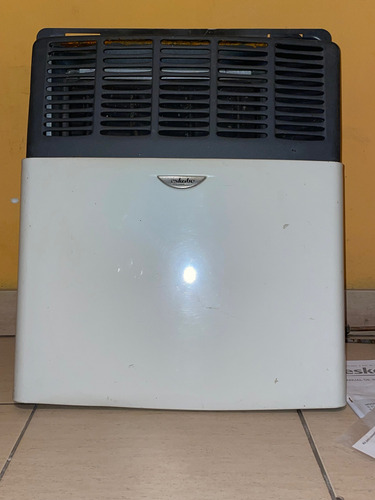 Calefactor Eskabe 3000 Multigas Tiro Balanceado Aromatizador Marfil (Usado)