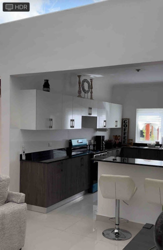 Rento Hermosa Villa Amueblada De 4 Habitacions En Punta Cana
