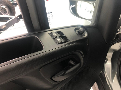 Iveco Daily 35 150 0km Chassi Baú Carga Seca