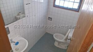 Fabuloso Local Comercial En Alquiler En Las Minas