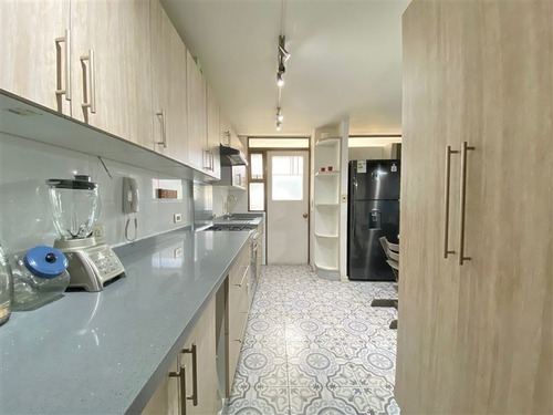 Departamento En Venta De 3 Dorm. En Vitacura