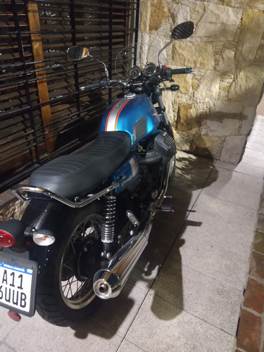 Moto Guzzi V7 Special 3