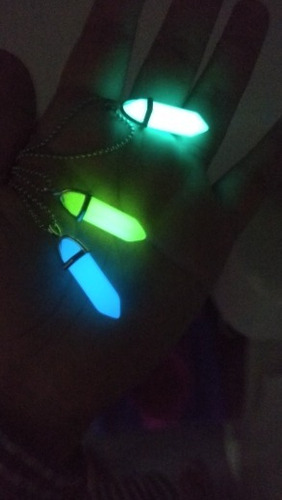 Colar Fluorescente Pedra Da Lua Brilha No Escuro