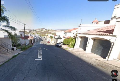 Casa Ubicada En Colonia Lomas Altas Iv, Chihuahua. Con 5 Recamaras Y 296m2. Muy Cerca De Parque Metropolitano Tres Presas El Rejón.