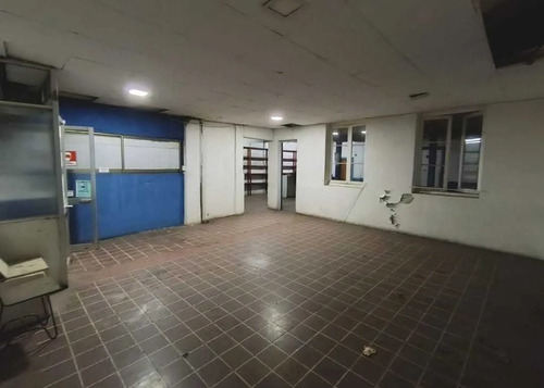 Vende Local Comercial 281/291 M2 (121286)