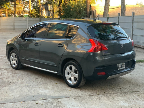 Peugeot 3008 1,6 Thp Premium 2010