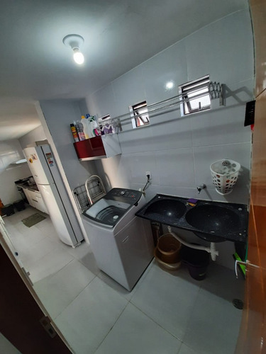 Imagem 3 de 13 de Apartamento Para Venda - 009540
