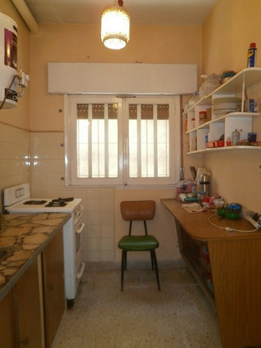 Imagen 5 de 10 de Departamento En Ph 2 Ambientes. Pleno Centro. Departamento Tipo Casa | Santa Teresita