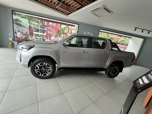 Toyota Hilux 2.8 Srx Diésel 4X4 Aut