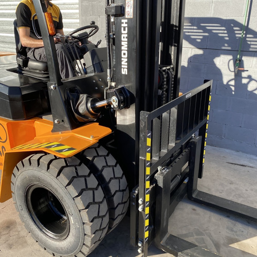 Imagen 8 de 15 de Autoelevador 5 Toneladas 5000kg Triple Torre 4.5m