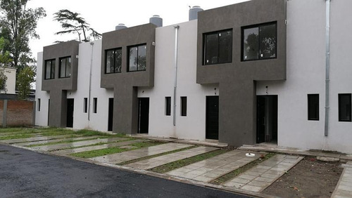 Imagen 23 de 30 de Ph De Tres Ambientes En Venta, Ituzaingo. Barrio Cerrado.