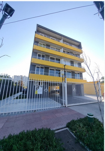 Departamento En Arriendo De 1 Dorm. En La Cisterna