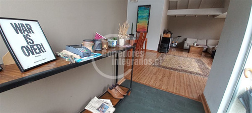 Cobres De Vitacura 136/240, 4 Dorm, 2 Baños, Servicios Dn