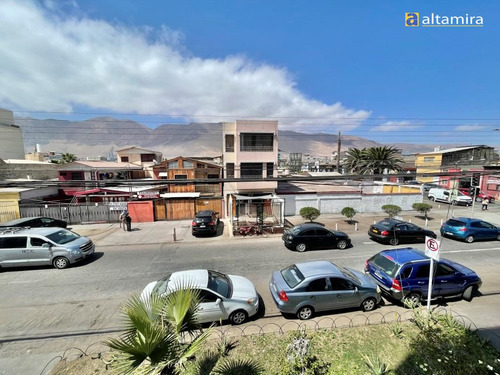 Departamento En Venta De 3 Dorm. En Iquique