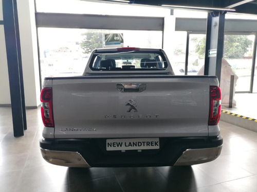Imagen 12 de 14 de Peugeot Landtrek Allure 4p 2.4 Thp 210 Aut 6 Vel4x2 2022