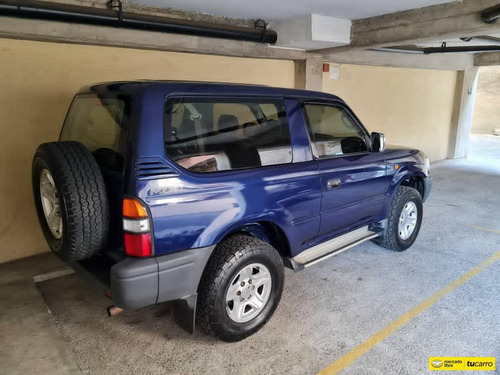 Toyota Meru .