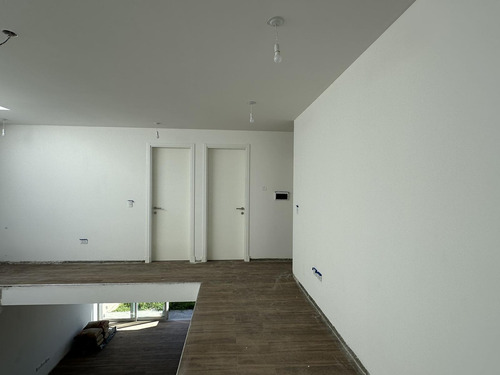 Se Vende - Duplex En Zona Sur - A Estrenar - 3 Dormitorios - Barrio Cerrado