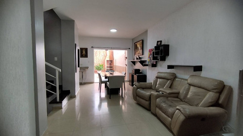 Townhouse En Monte Plata Trigal Norte Planta 100% Y Pozo