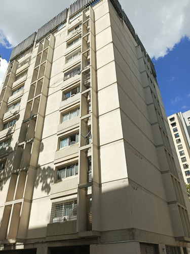 Apartamento En Alquiler 164m2 La Florida