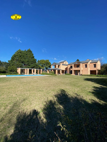 3361em-espléndida Casa De 500 M2 Estilo Californiano Al Polo