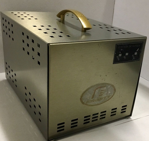 Regulador De Voltaje Industrial Glasse 220 V/60 Hz 3 Kva