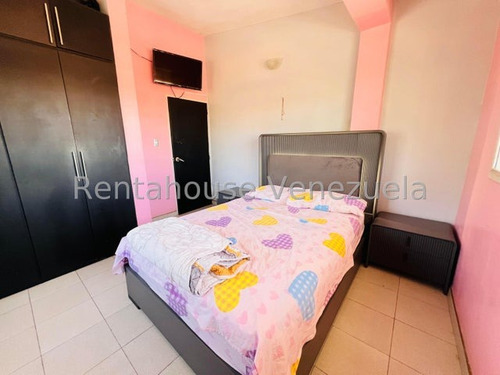 Estefani Salon Vende Casa En Bararida-lara-25-6025/