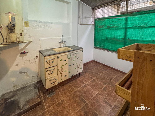 Departamento En Venta En William Morris - Oportunidad A Metros De La Estación