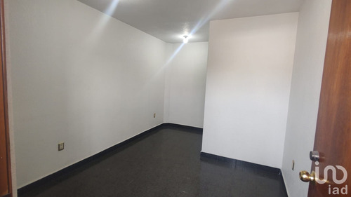 Renta Oficina 1 Ambiente San José El Jaral I