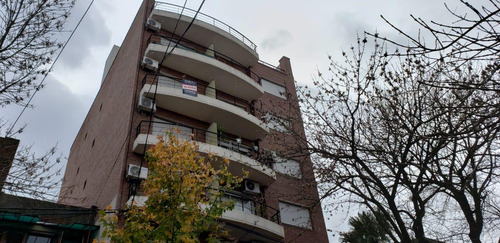 Venta Monoambiente Semi Nuevo Balcón Frente A Metros Bv. Oroño Tribunales Rosario