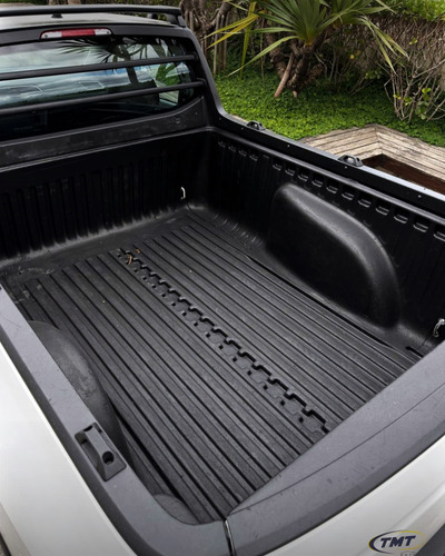 Volkswagen Saveiro 1.6 Robust Cab. Simples 16v Total Flex 2p