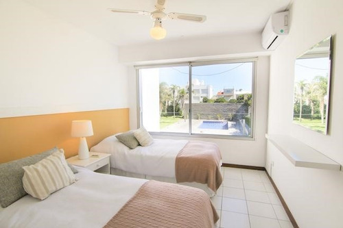 Imagen 12 de 29 de Departamento En Venta Ubicado En La Barra, Punta Del Este, Punta Del Este / Maldonado