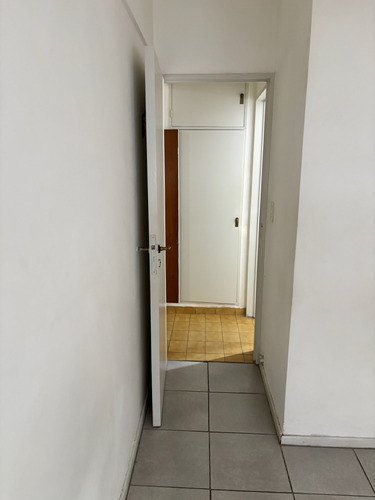 Departamento De Dos Ambientes En Caballito