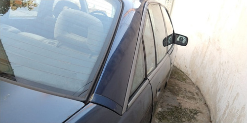 Imagem 3 de 15 de Chevrolet Omega Gls 2.0