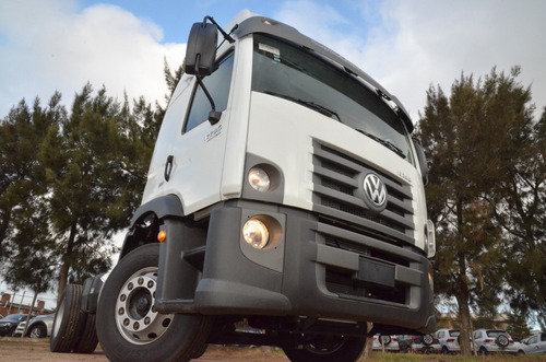 Volkswagen 17-280 Constellation 4x2