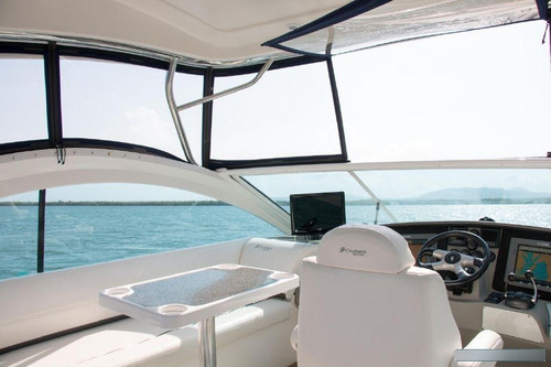 Imagen 11 de 12 de Sport Con Camarote Cruisers Yachts 49
