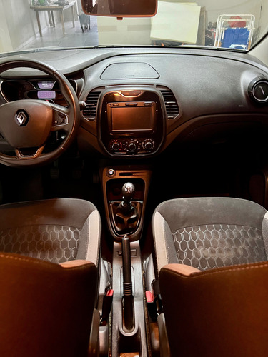 Renault Captur 2.0 Zen