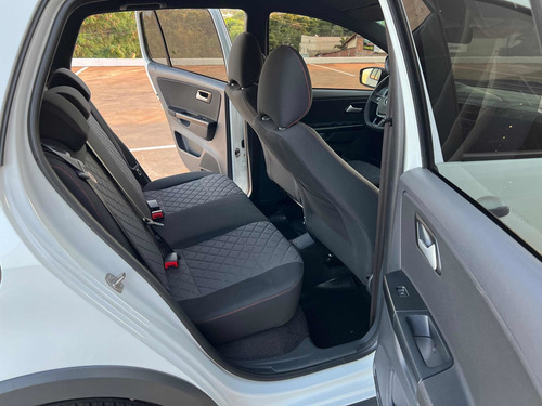 Imagem 6 de 8 de Volkswagen Fox 2021 1.6 Xtreme Total Flex 5p 5 Marchas