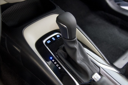 Toyota Corolla 1.8 Hybrid Altis Premium Flex Cvt