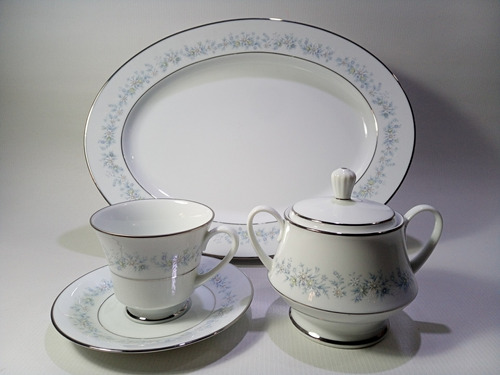 Noritake Set Taza Platillo Azucarero Bandeja Contemporary