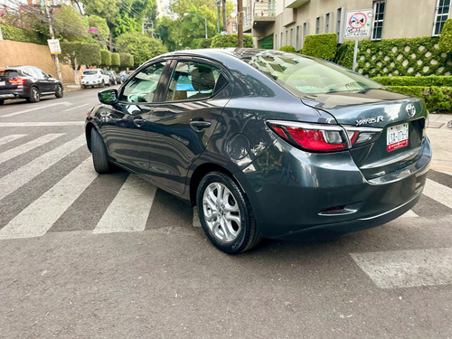 Toyota Yaris 1.5 R Xle At