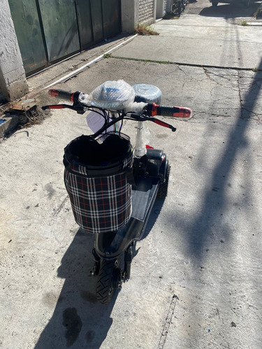 Imagen 19 de 25 de Moto Eléctrica Tipo Citycoco Patineta Oportunidad!!