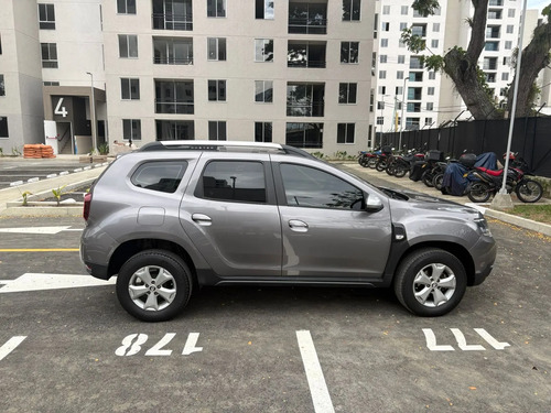 Renault Duster 1.3 Intense Cvt
