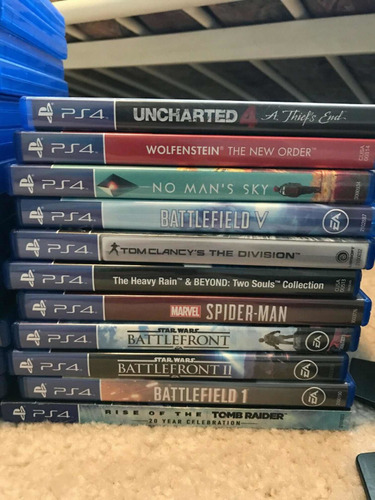 Imagen 4 de 8 de Ps4 Pro 1tb
