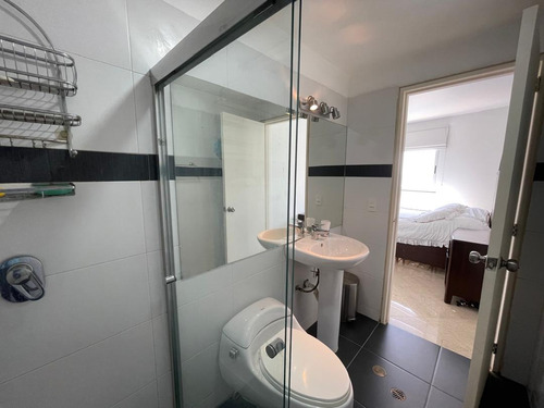 Bluebay , Playa Moreno, Apartamento De Playa .