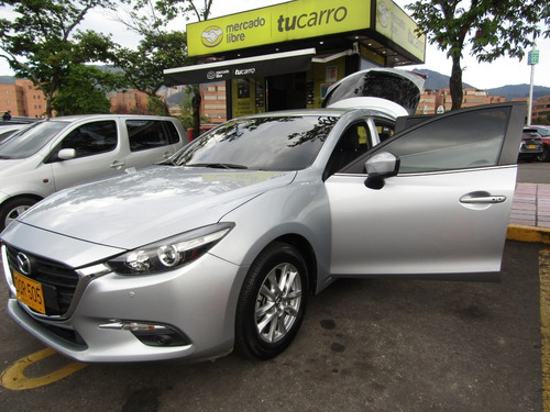 Imagen 15 de 15 de Mazda