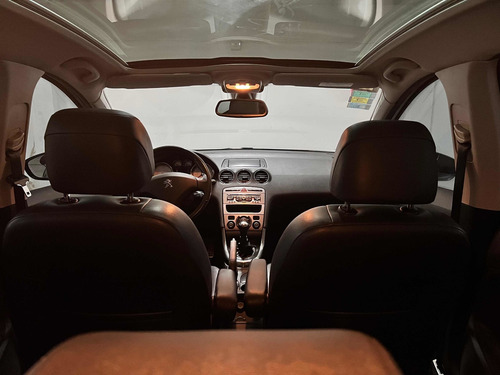 Imagen 11 de 13 de Peugeot 308 2015 1.6 Feline Hdi 115cv
